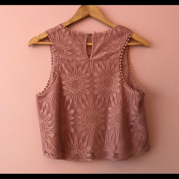 pastel pink crop top - Picture 3 of 3